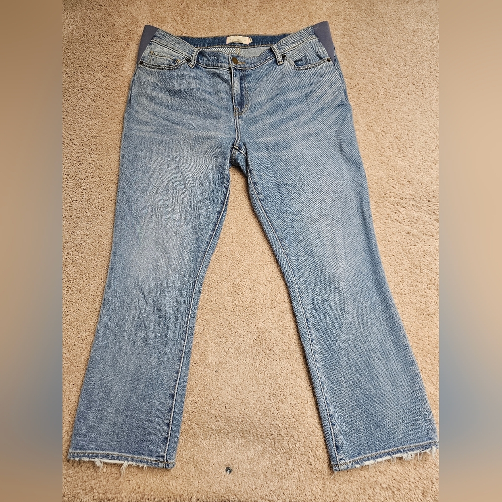 Hatch Women’s Straight Leg Jeans in Light Blue with Navy Waist Panels Maternity
